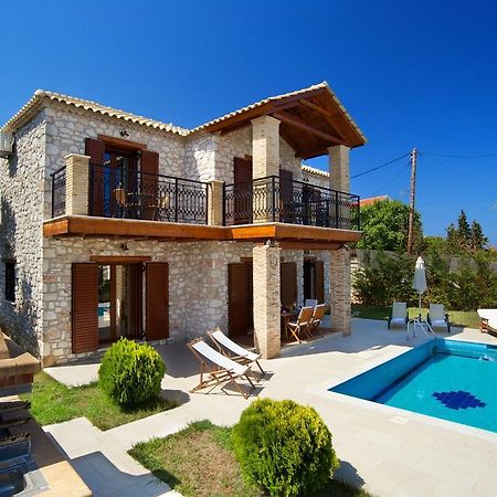 Julieta Villa Фискардо Стая снимка