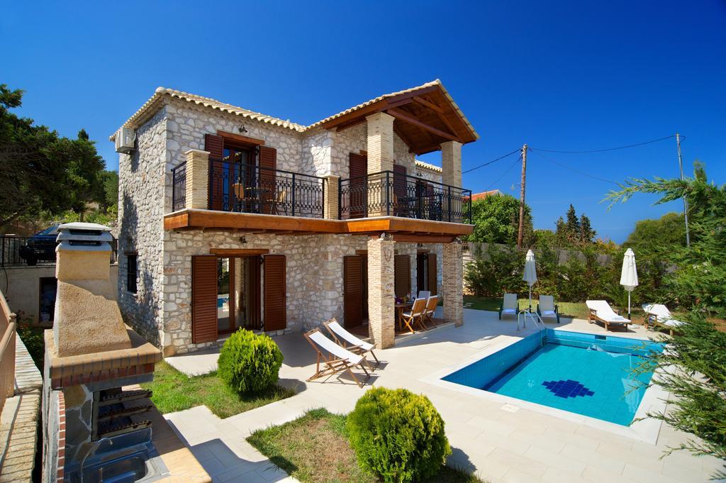 Julieta Villa Фискардо Стая снимка